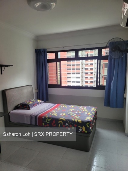 Choa Chu Kang Avenue 5 (Choa Chu Kang), HDB Executive #499668791